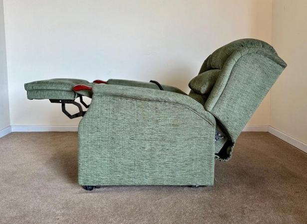 Image 12 of REPOSE LUXURY ELECTRIC RISER RECLINER GREEN CHAIR ~ DELIVERY