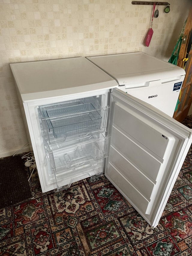 Preview of the first image of BEKO under worktop fridge and freezer.