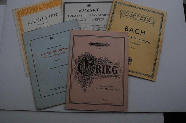 Image 1 of CLASSICAL SHEET MUSIC BY MOZART, BACH, BEETHOVEN AND GRIEG.