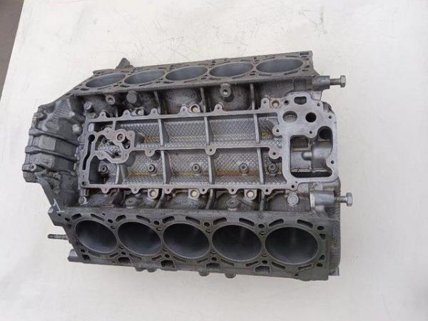 Image 1 of Engine block Lamborghini Gallardo Lp560-4