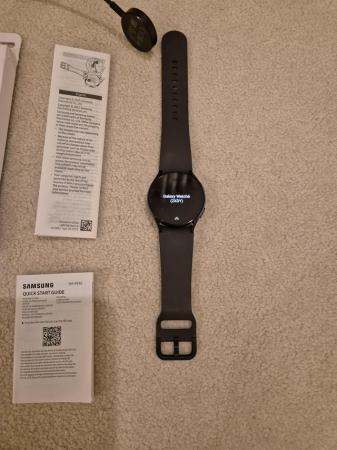 Image 2 of Samsung smart watch 6 brand new £185 ovno