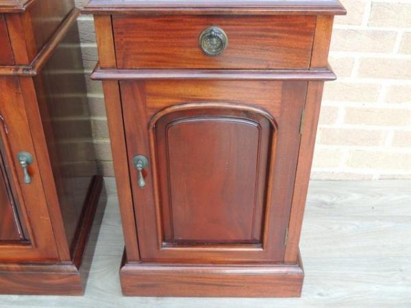 Image 10 of Pair of Mahogany Tall Bedside Cabinets (UK Delivery)