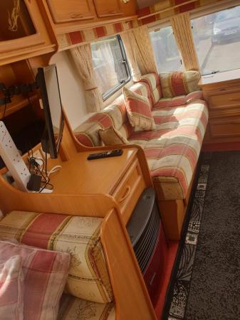 Image 9 of Avondale 6 berth caravan 640/6