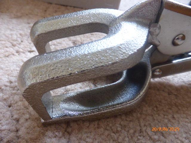 2 Self locking Grips, Boxed, New — photo 3 of 3