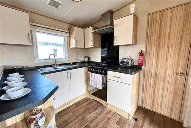 Image 3 of Managers Special Caravan For Sale Tattershall Lakes