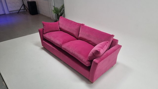 Image 7 of Stunning new & unused Sofa Workshop 'Wallis' 4 seater sofa