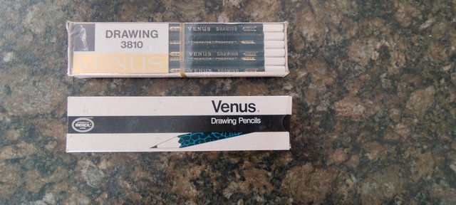 Preview of the first image of Venus drawing pencils two boxes.