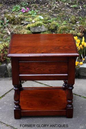 Image 74 of AN OLD CHARM TUDOR BROWN CARVED OAK BEDSIDE PHONE LAMP TABLE