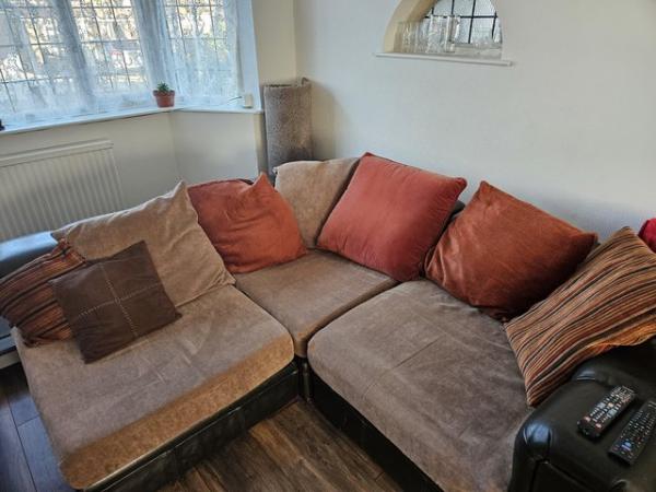Image 1 of Sofa plus puff and swivel chair