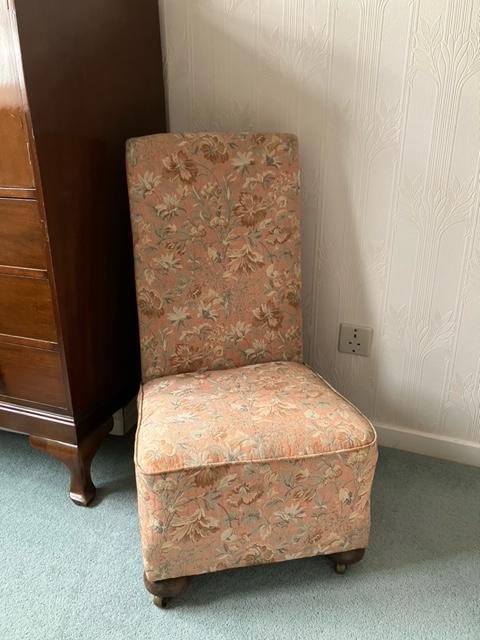Preview of the first image of Nursery chair suitable for child's bedroom/nursing chair..