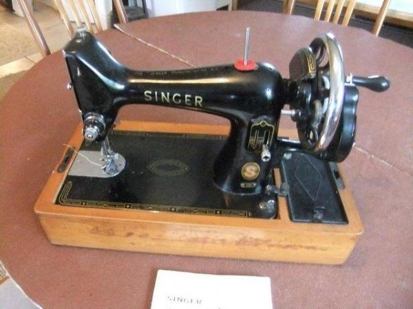 Image 1 of Singer Sewing Machine 99K c1950s Hand Crank