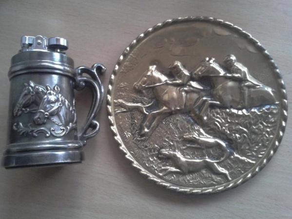 Image 1 of Horse hunting, racing lighter and brass plaque