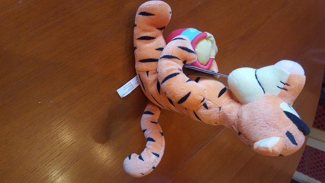 Image 3 of Disney Fisher Price Tigger With Hunny Pot 2004