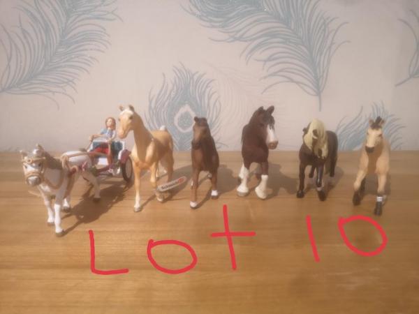 Image 2 of Schleich pony cart and accessories horses