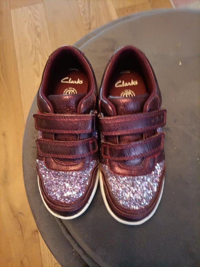 Preview of the first image of Clarks trainers never really been used size 12f.