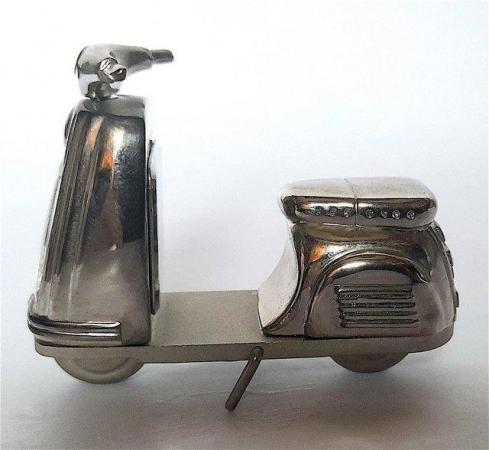 Image 4 of MINIATURE NOVELTY CLOCK - 1960's SCOOTER