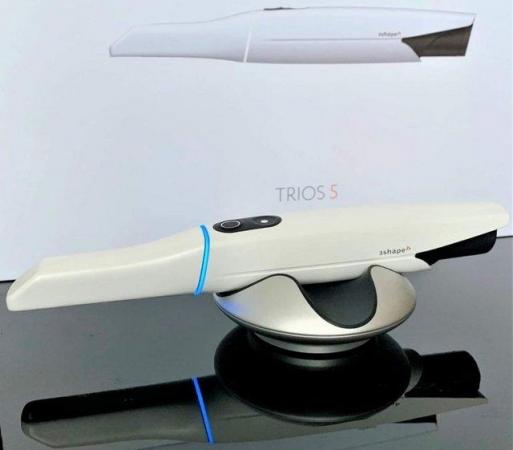 Image 2 of 3Shape Trios 5 Wireless 3D Dental Scanner