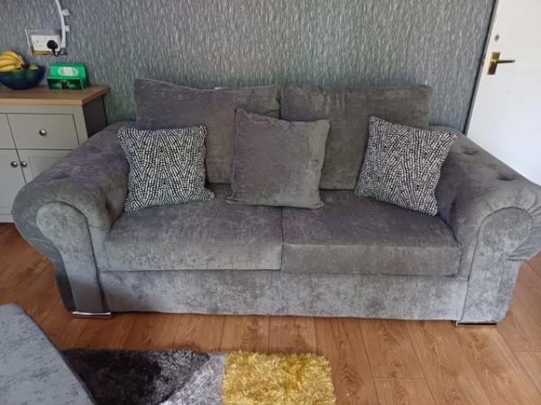 Image 2 of 3 seater grey Chesterfield sofa