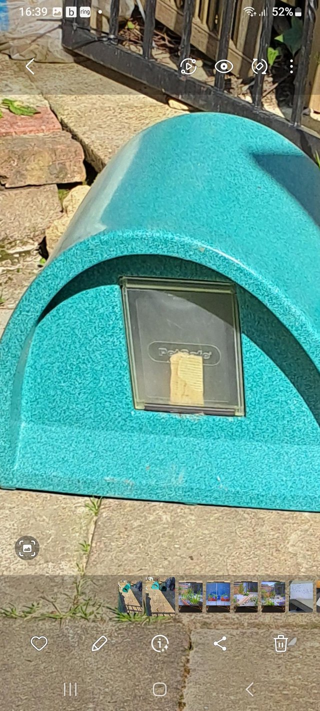 Preview of the first image of CAT PET SAFE DEN, with a flap.