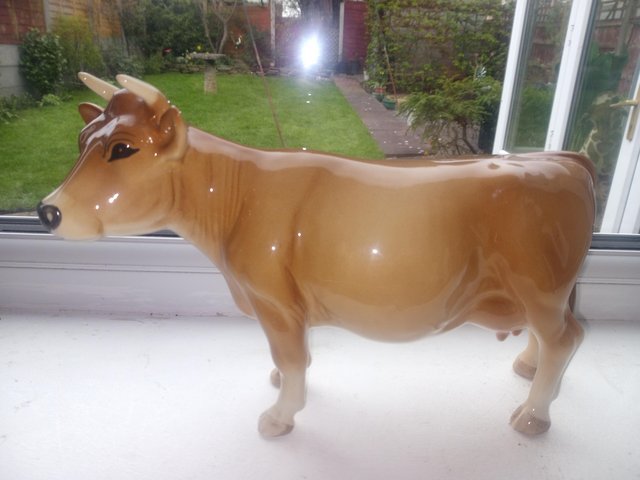 Preview of the first image of Large Melba Ware Jersey Cow.
