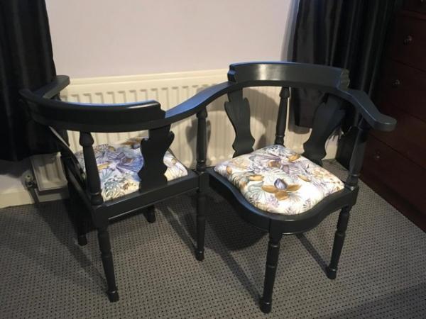 Image 2 of Occasional chairs with matching gossip chair