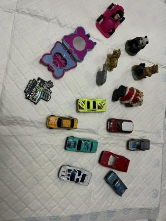 Image 1 of Collectibles 8 cars, 5 ornaments and 1 mirror