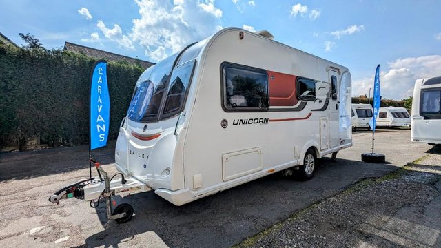 Preview of the first image of FANTASTIC BAILEY UNICORN SEVILLE - 2017 2 BERTH CARAVAN.