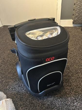 Image 3 of Portable oxygen concentrator