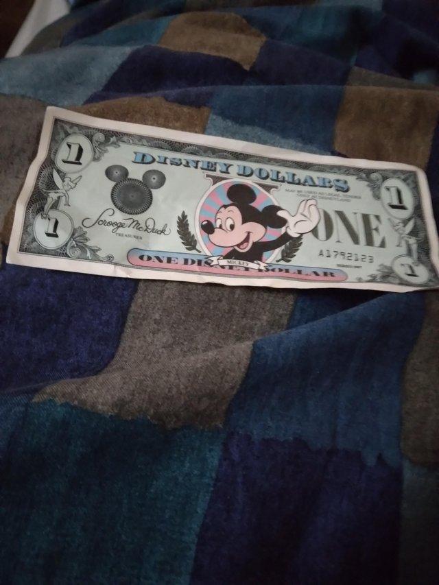 Preview of the first image of Original Disney One Dollar 1987.