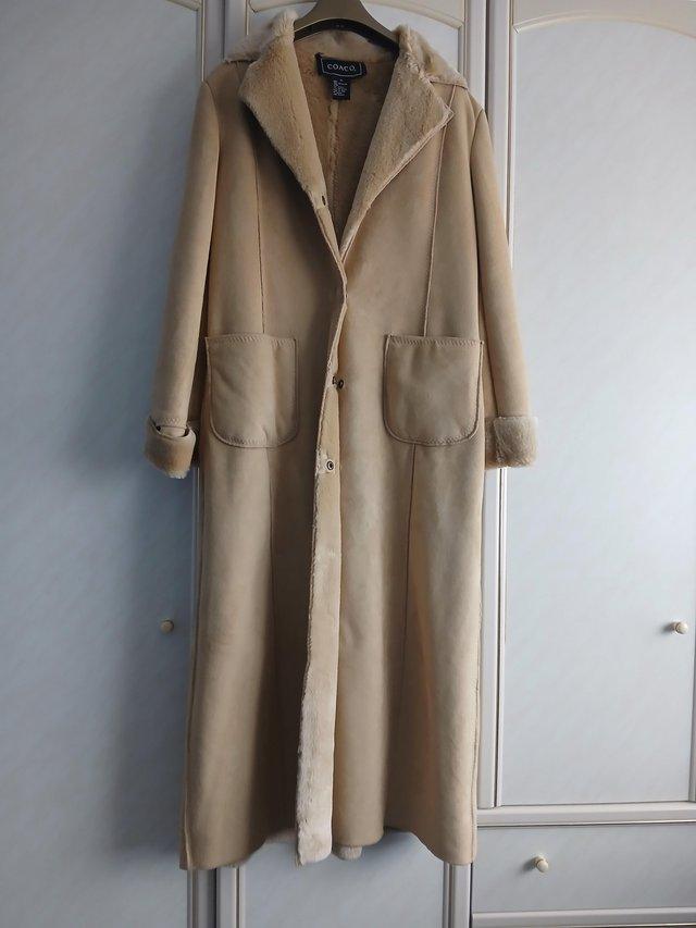 Coat -Coaco, faux suede, midi, size M nearly new — photo 3 of 3