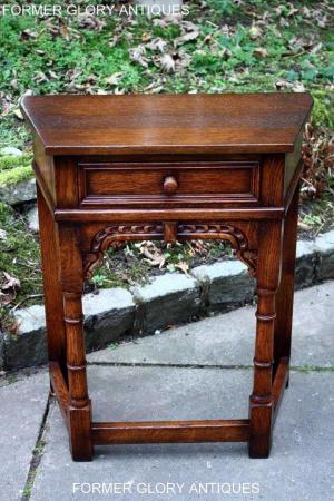 Image 21 of A TITCHMARSH AND GOODWIN OAK CANTED HALL TABLE LAMP STAND