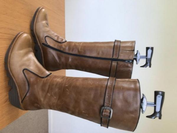 Image 2 of Fly London Ladies Size 6 (39) Tan Boots