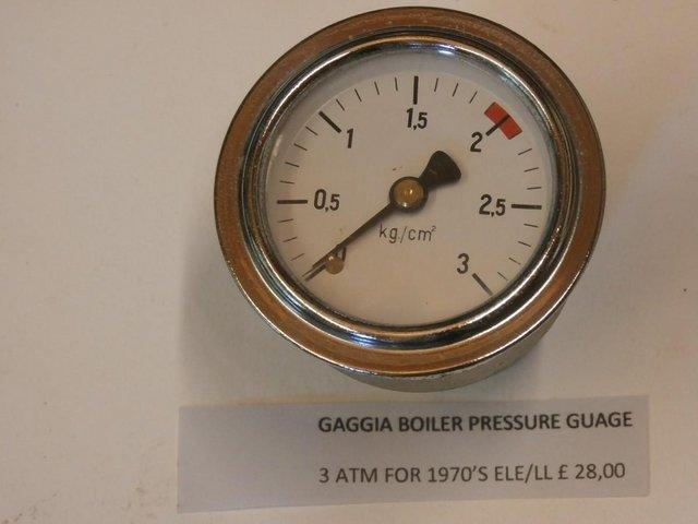 Preview of the first image of Gaggia Boiler Pressure Gauge chrome rim.