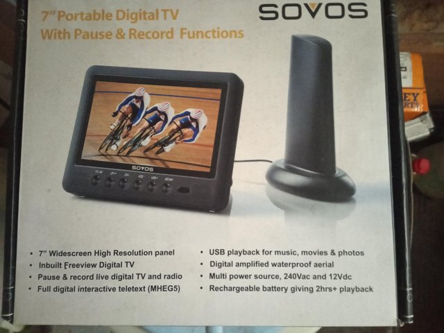 Preview of the first image of Sovos 7"portable digital tv.