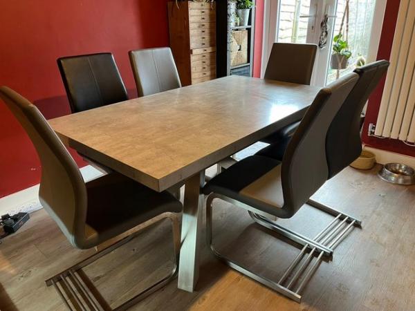 Image 1 of Large dining table and 6 chairs