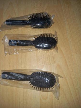 Image 3 of Individually wrapped mini hairbrushes