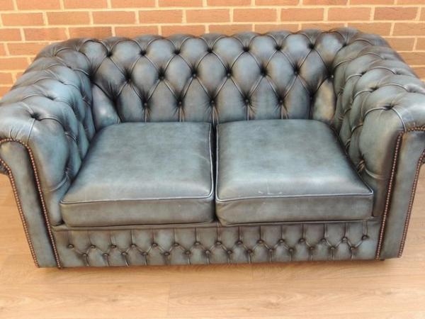 Image 3 of Chesterfield Blue Sofa (UK Delivery