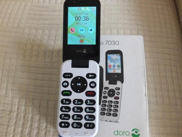 Image 2 of Doro 7030 4G flip mobile phone