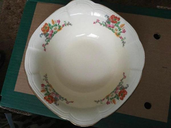 Image 1 of Alfred Meakin Serving Dish 1930s