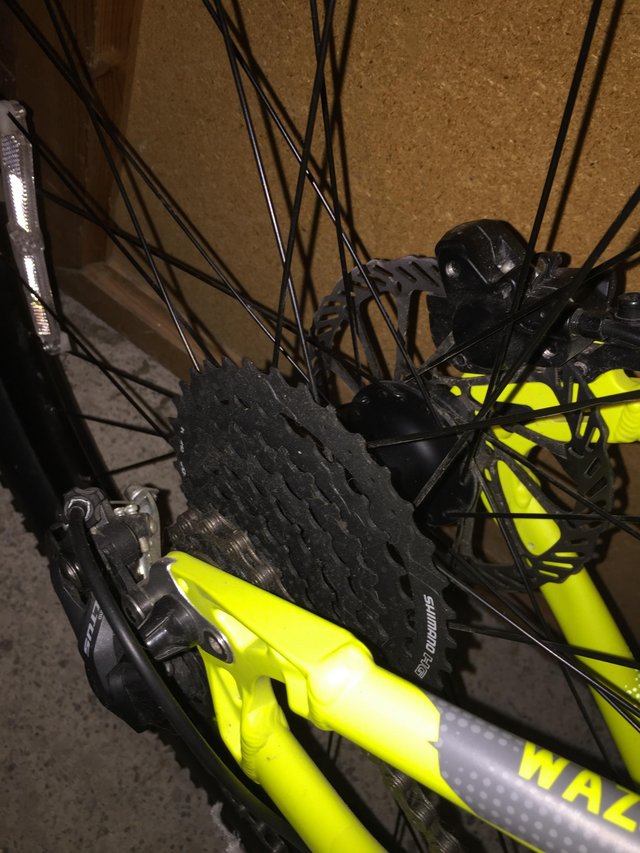 Preview of the first image of Voodoo wazoo 27.5” inch mountain bike (Electric yellow/Black.
