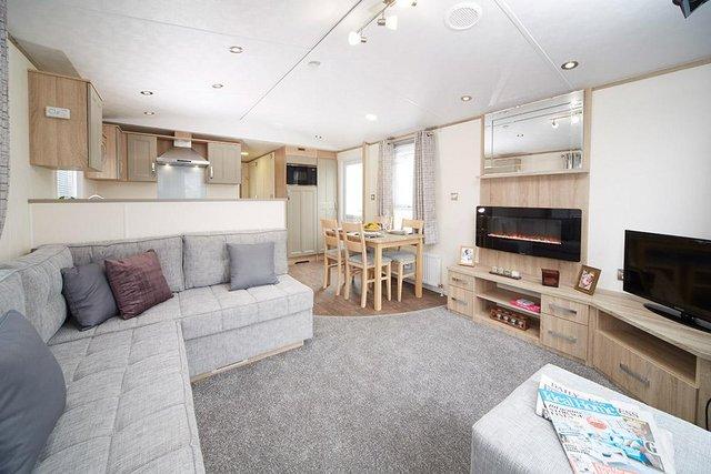 Image 5 of New Arronbrook Clipper 2 Bedroom Caravan Hayling Island