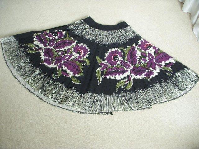 Preview of the first image of Skirt from Monsoon - size 12 - lined.