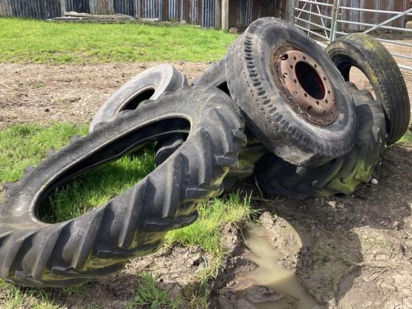 Image 2 of USED TYRES Tractor Truck Free