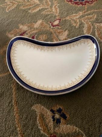 Image 2 of Wedgwood Crescent snapped Kidney dish