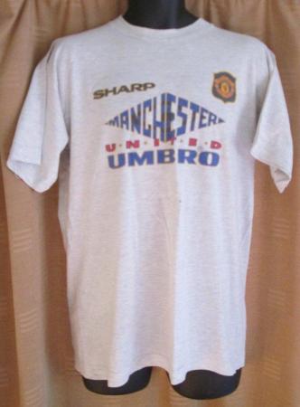 Image 2 of Umbro Man Utd  Sharp Tee Shirt Size M