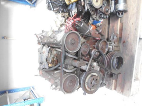 Image 3 of Engine Fiat 130 2800 type 130A000