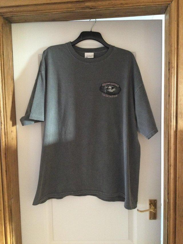 Preview of the first image of MEN’S XXL T/SHIRT Excellent condition.