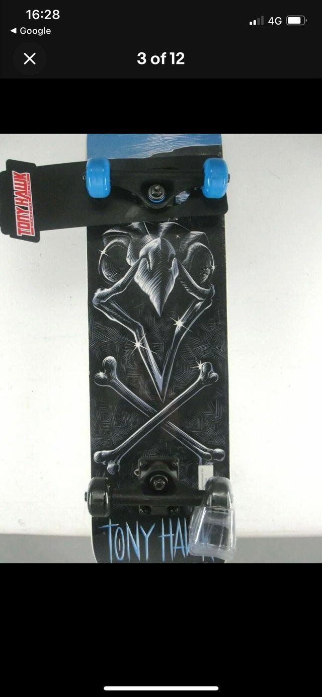 Preview of the first image of TONY HAWK SIGNATURE SERIES MAPLE DECK SKATEBOARD SKULL &.