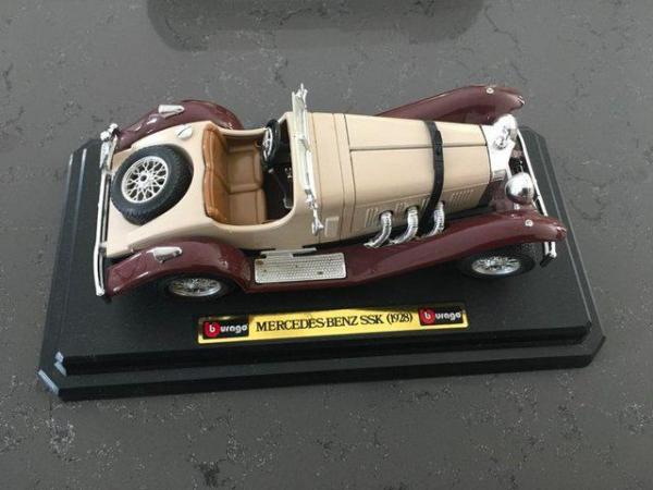 Image 3 of Burago scale model car still boxed