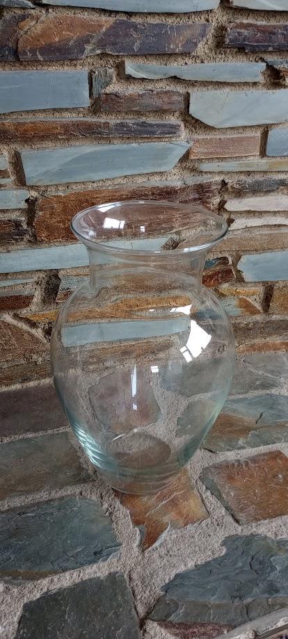 Preview of the first image of Large Glass Flower/Grasses Vase.